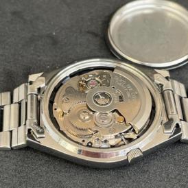 Automatic watch repairs